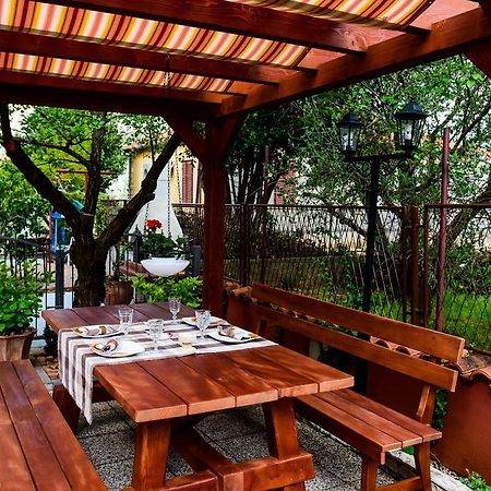 Apartman Ksenija Zara Esterno foto