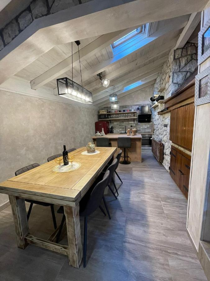 Apartman Ksenija Zara Esterno foto